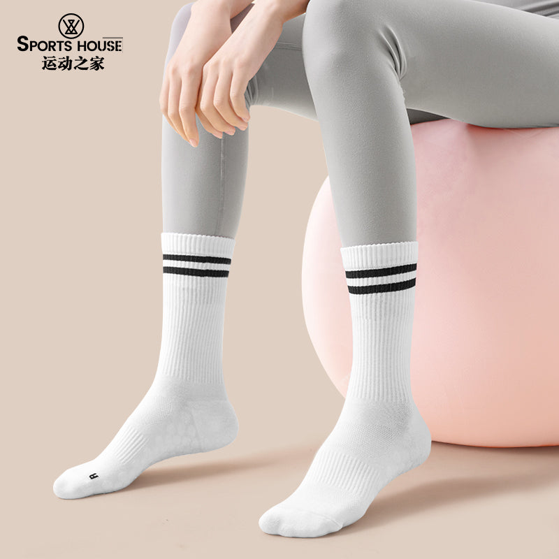 Women’s Non-Slip Crew Yoga Socks for Pilates, Barre & Studio Training