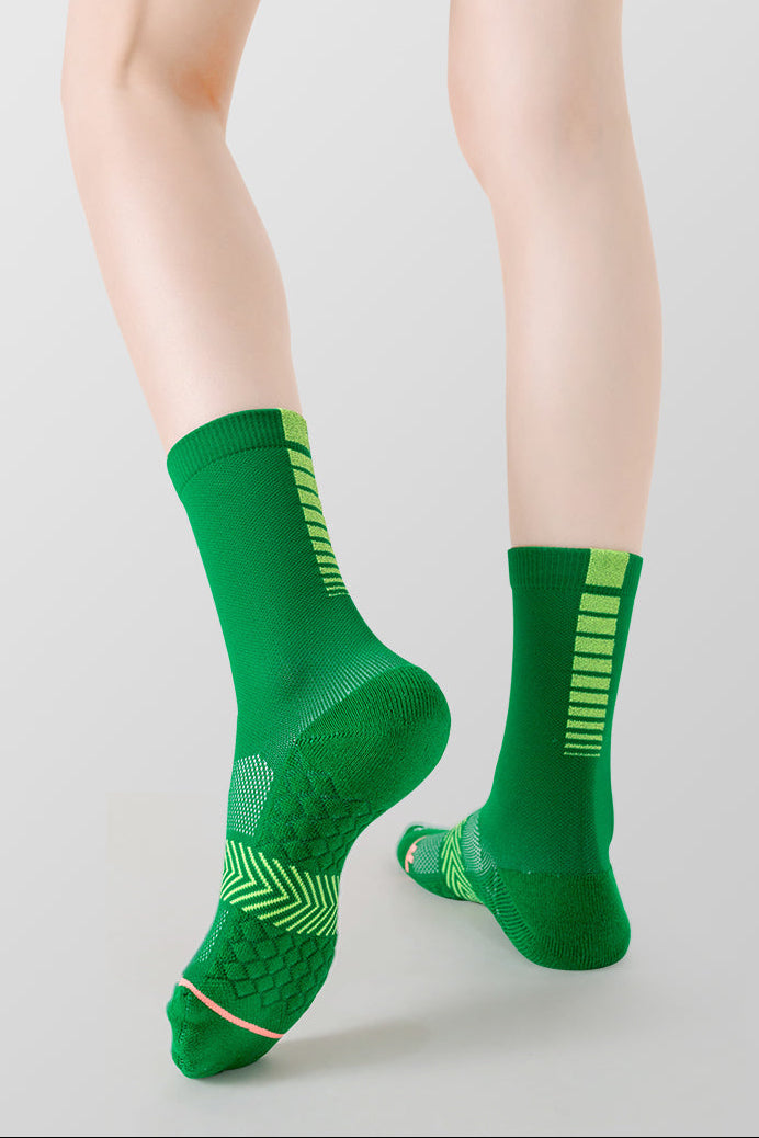 Women’s Breathable Crew Grip Socks for Running