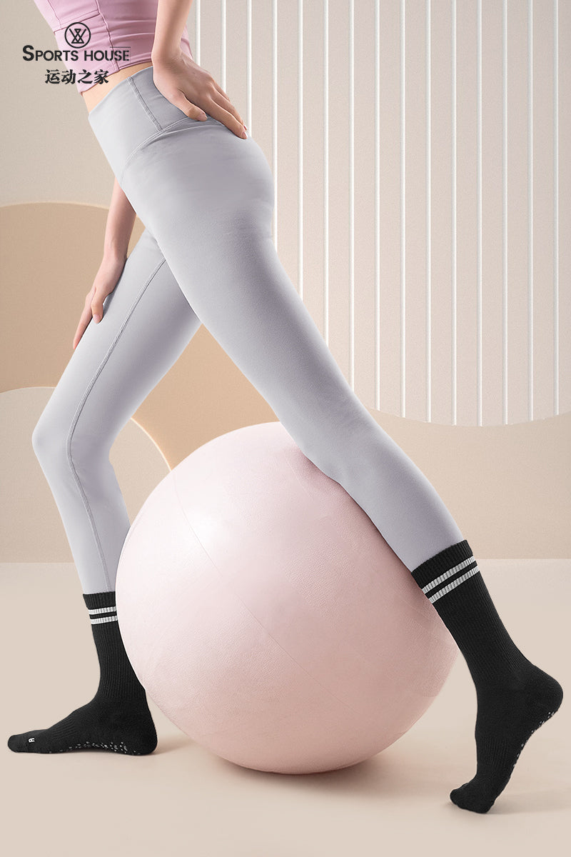 Women’s Non-Slip Crew Yoga Socks for Pilates, Barre & Studio Training
